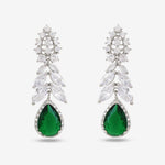 Load image into Gallery viewer, Emerald Empress Necklace Set
