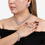 Load image into Gallery viewer, Flora Flash Diamond Necklace Set
