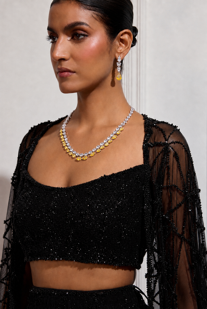 Yeloras Diamond Necklace Set