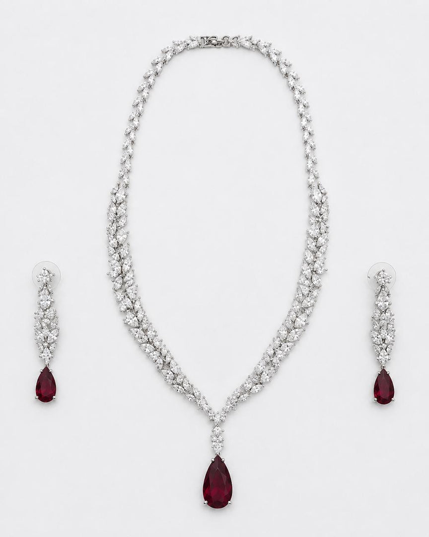 Pendulum Diamond Necklace Set