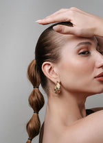 Load image into Gallery viewer, Gold Gleam Earrings